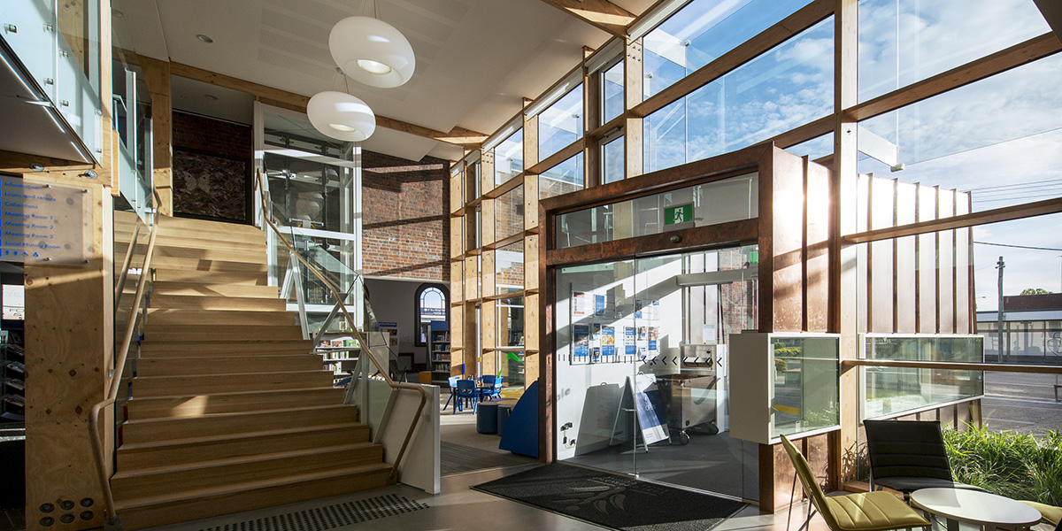 LoE 366. Bairnsdale library internal. Photography by Hin Lim
