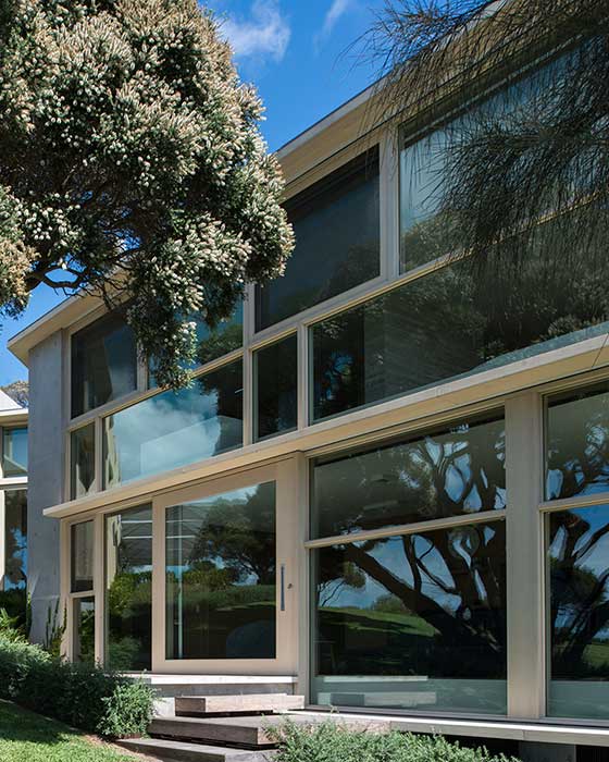 LoE 366. Sorrento residential build outside in the shade 1 LoE 366. Sorrento residential build outside in the shade 1
